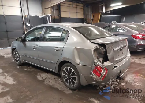 2012 Nissan Sentra 2.0 S z USA, uszkodzony, nr VIN 3N1AB6AP7CL771949